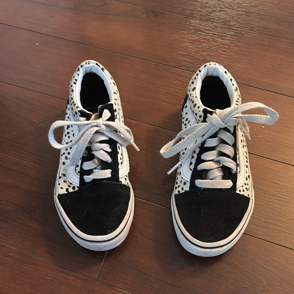 Vans black and white size 11.5